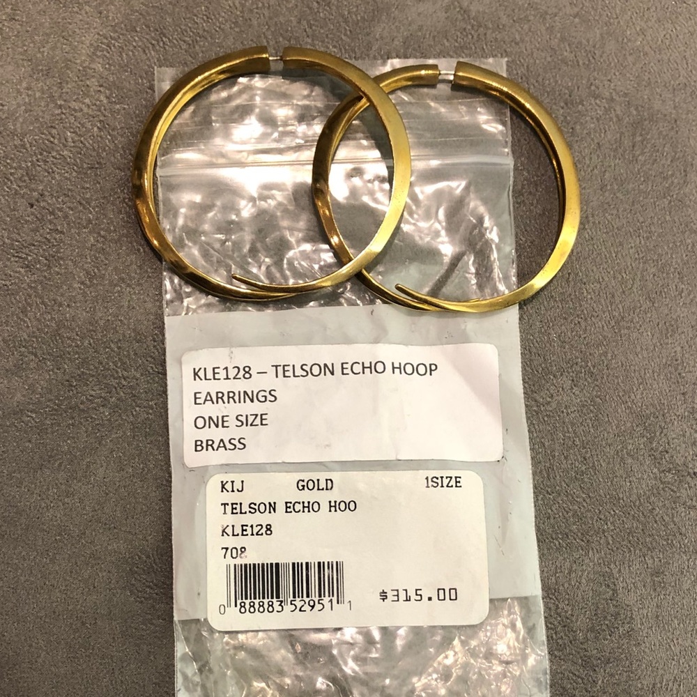 GOLD HOOPS NEVER WORN NWT - Picture 3 of 3
